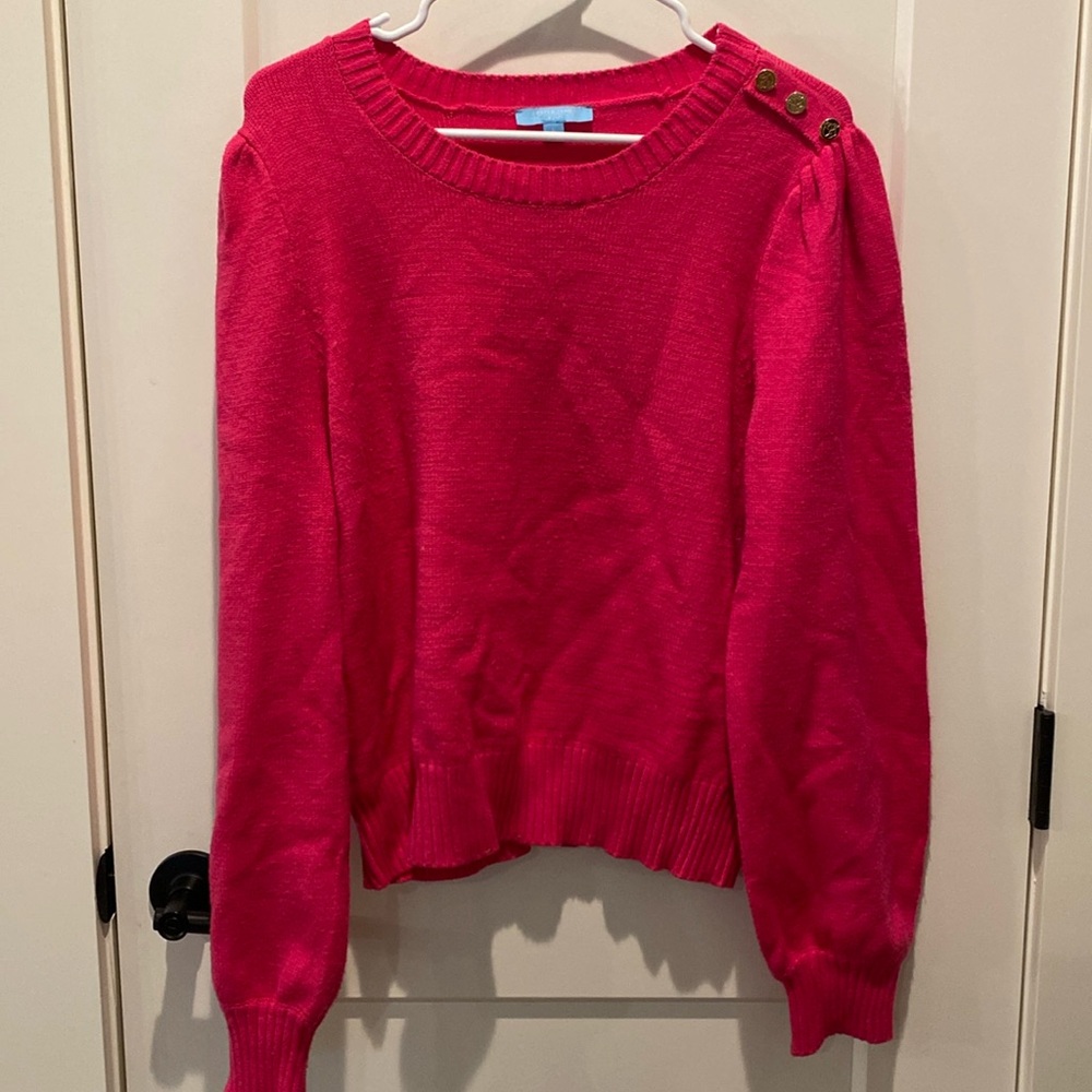Draper James Pink Ladies Sweater.‎  Size Large.  3 Gold Buttons Left Shoulder.